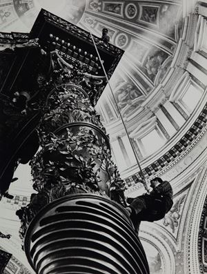 "Sampietrini" al lavoro sull'altare del Bernini