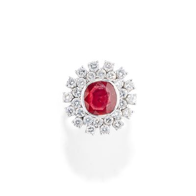 Anello con Rubino