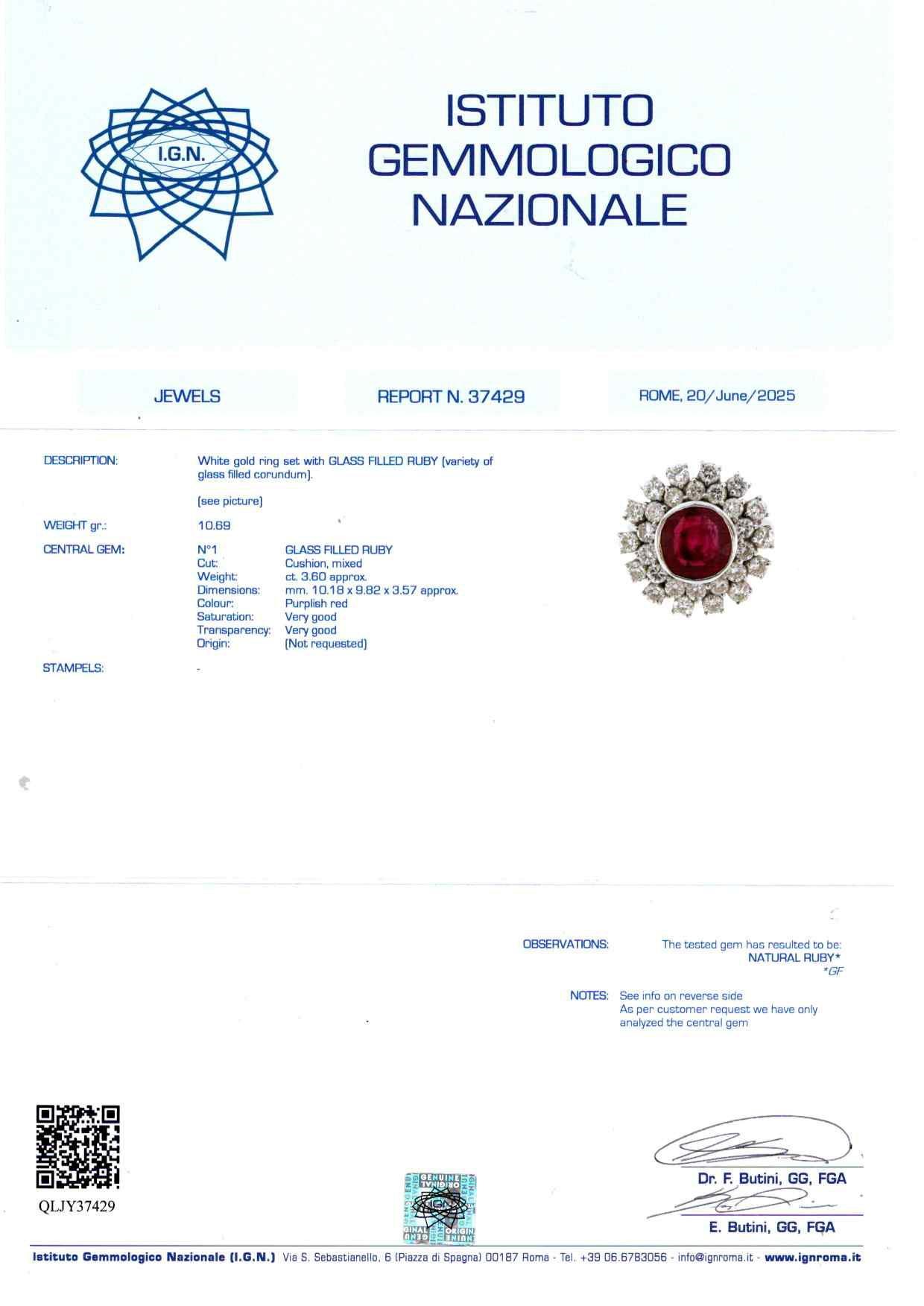 Anello con Rubino