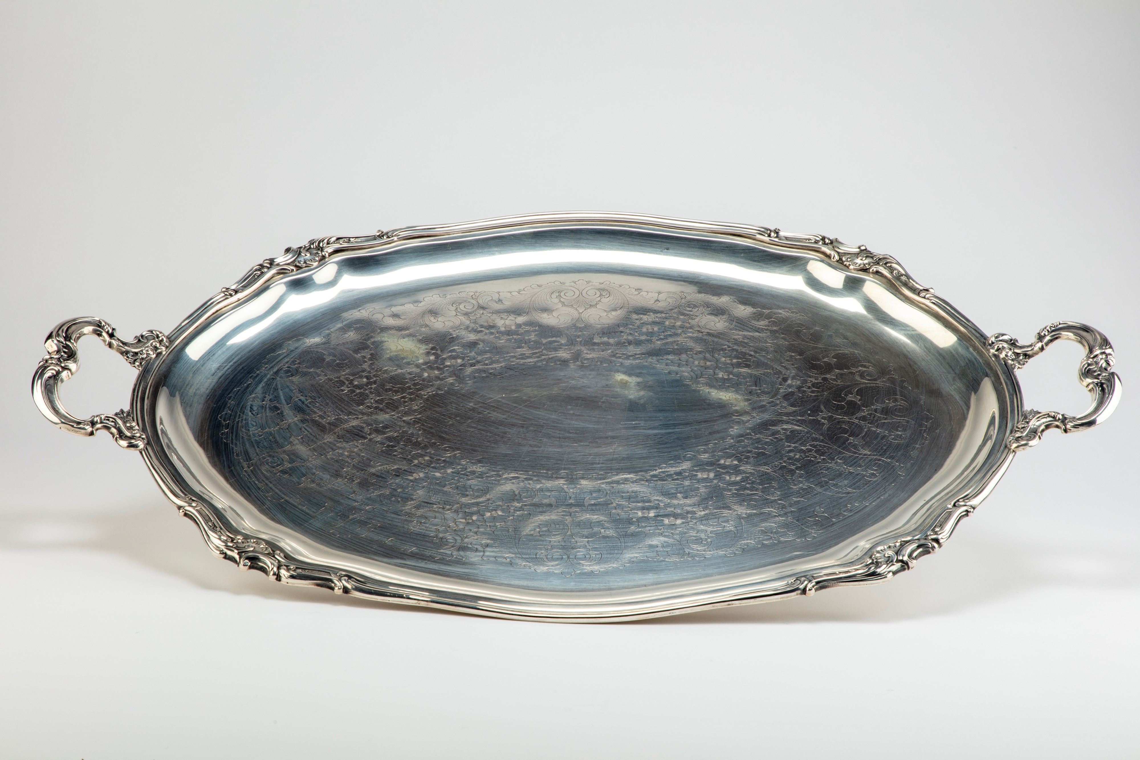 Tray Italy, mid-20th century | Antique and Collectors' Silver | Finarte ...