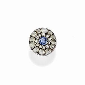 A silver, 18K yellow gold, sapphire and diamond ring, 19th Century