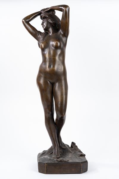 Nudo di Donna in Piedi