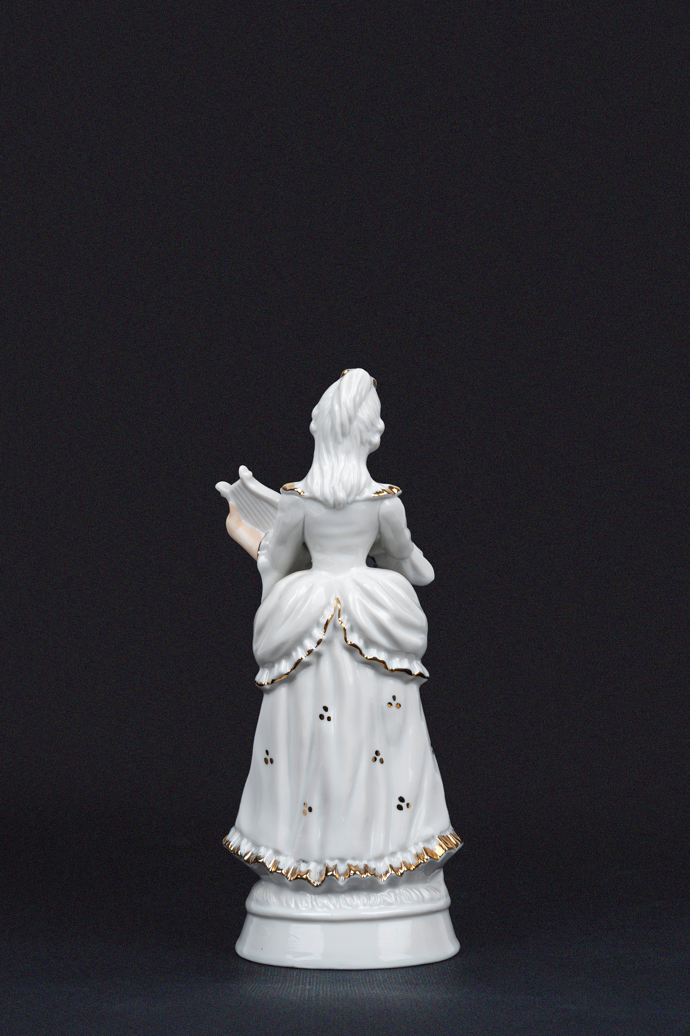 Sei Statuine in Ceramica Capodimonte