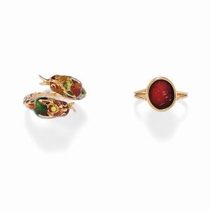 Two low-carat, 18K yellow gold, cameo and carnelian rings