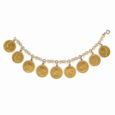 Bracciale charms in oro giallo 18K con 9 monete