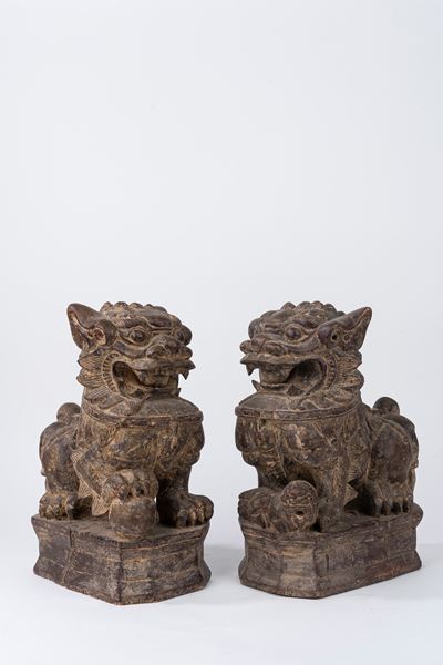 Coppia di Cani di Pho in Legno, Cina, Secolo XX