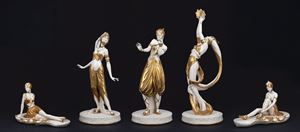 Lot consisting of 5 sculptures in white and gold Capodimonte porcelain, depicting dancers in oriental dresses.