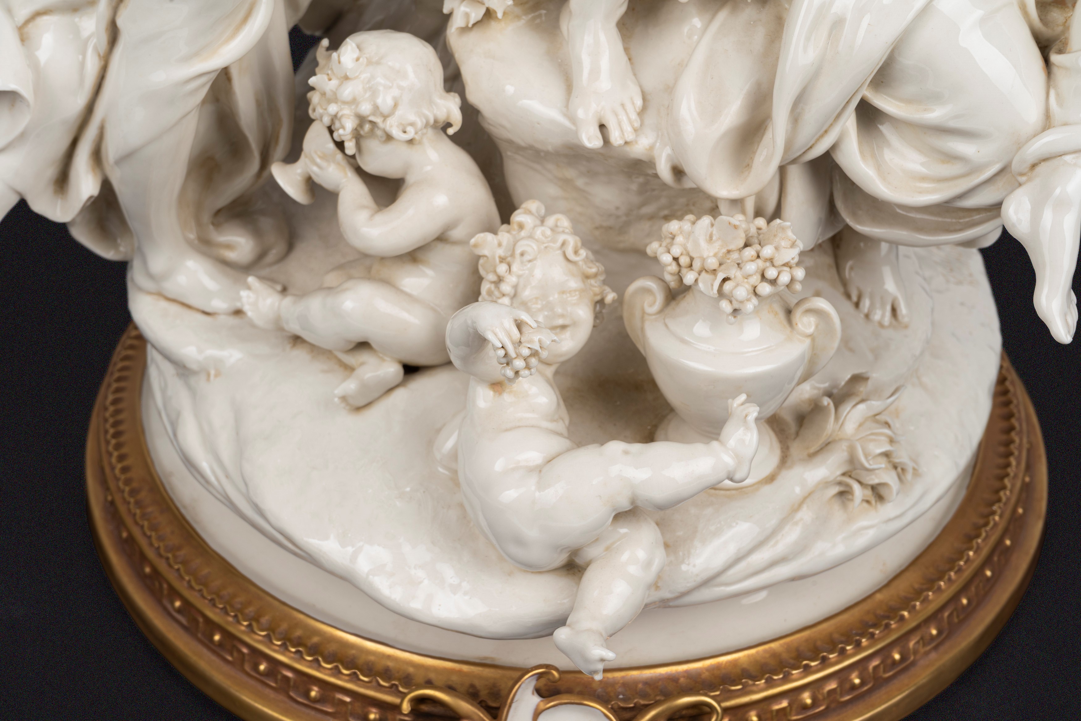 Giuseppe Cappè - Gruppo Scultoreo in Maiolica Bianca di Capodimonte, Raffigurante Baccanale