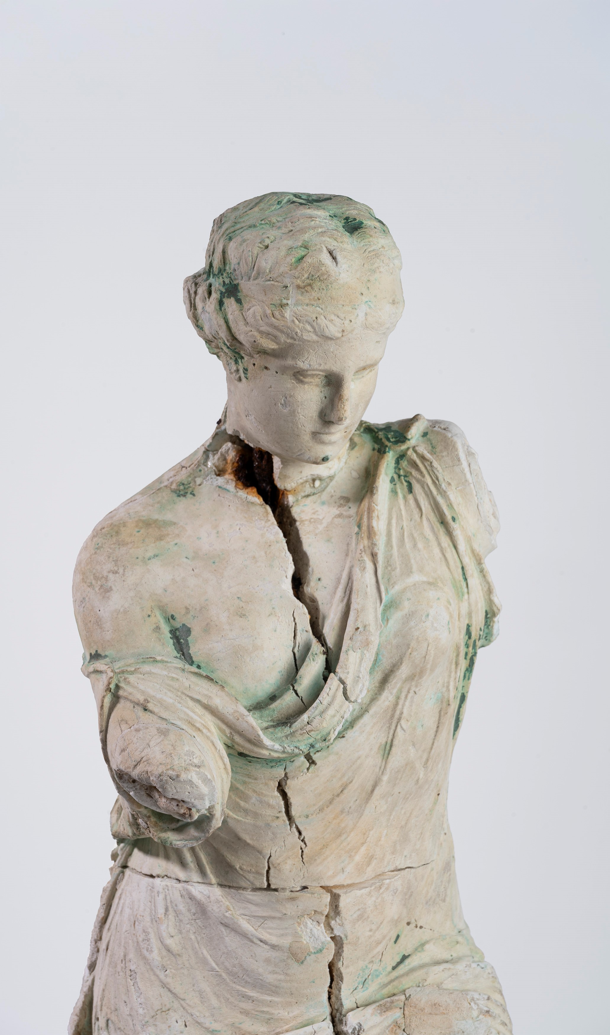 Scultura in Gesso Raffigurante la Vittoria di Brescia