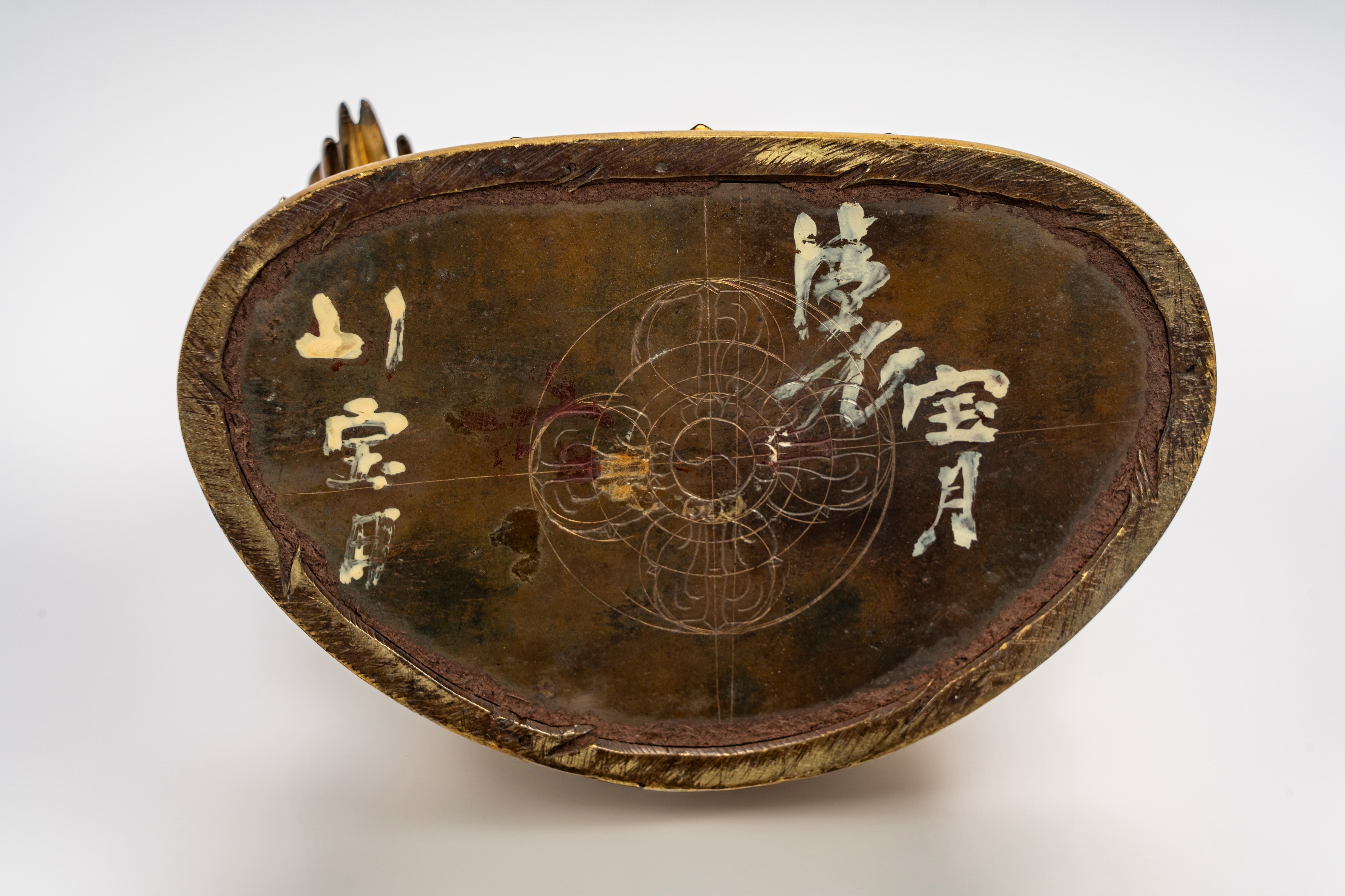 Scultura in bronzo dorato, finemente cesellata e con tracce di colore, raffigurante Tara Verde. C...