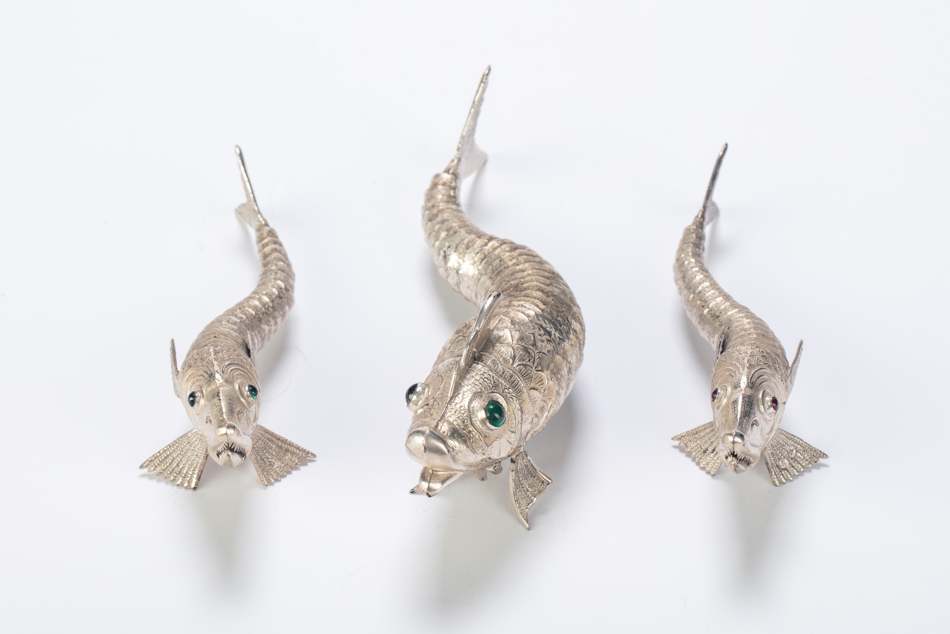 Pesci decorativi in argento, Secolo XX