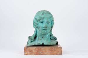 Testa muliebre, da una delle Danaidi o Danzatrici della Villa dei Papiri a Pompei