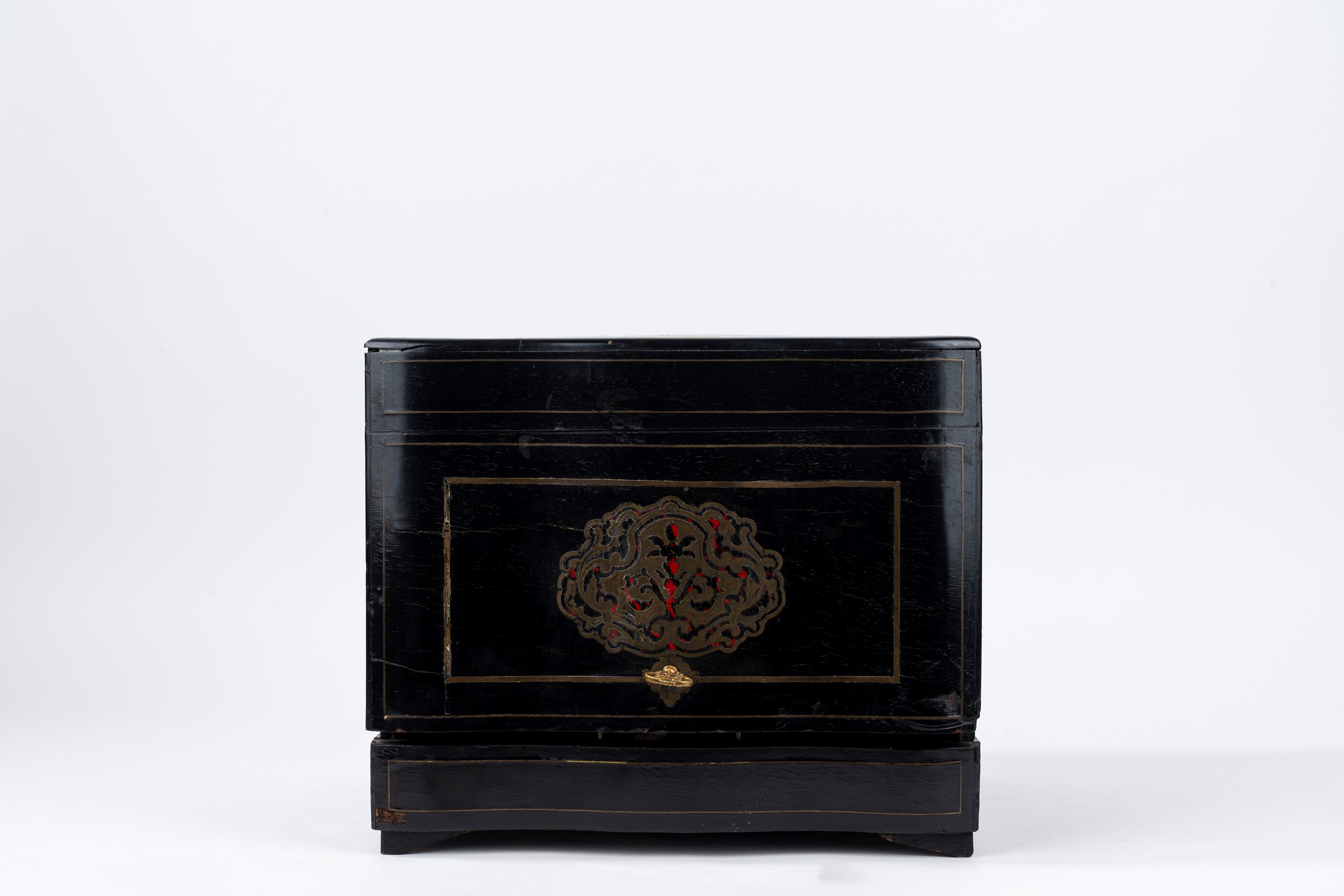 Tantalo da carrozza con servizio in cristallo di Boemia, secolo XIX