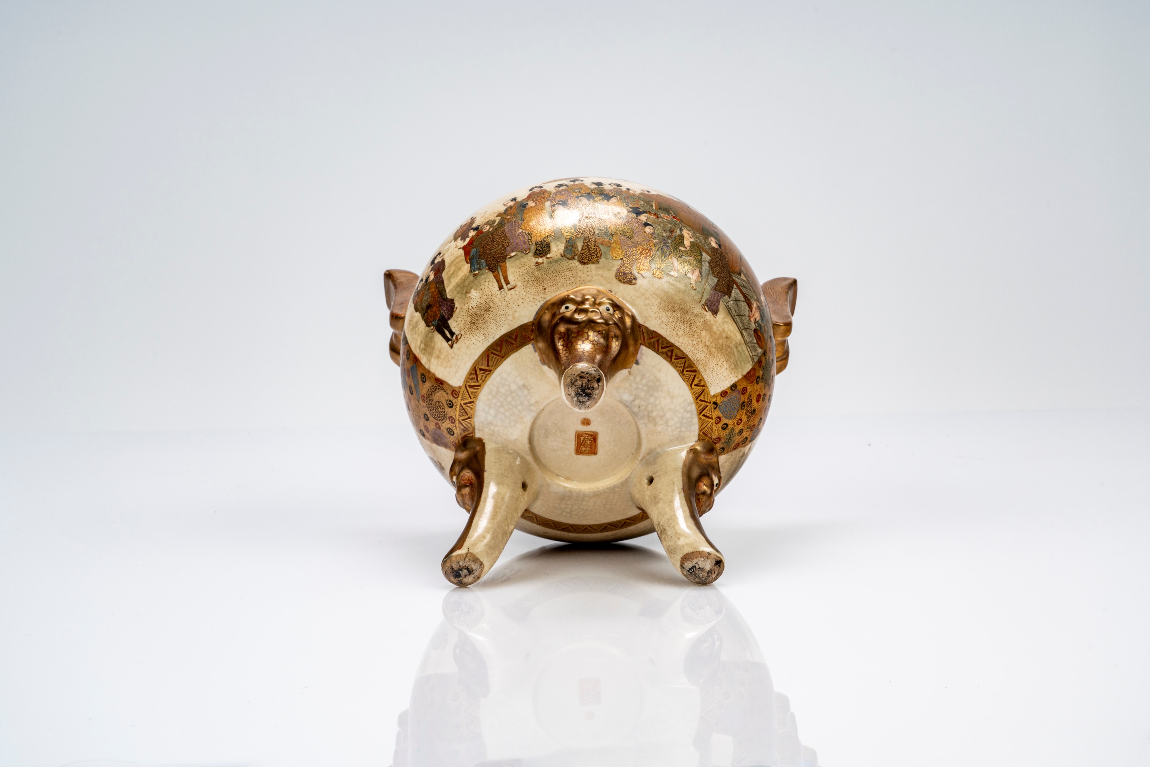 Incensiere tripode in ceramica Satsuma, Giappone, periodo Meiji (1868–1912)