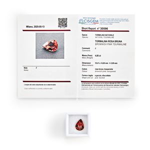 Tormalina rosa bruna in cartina ct 4,85