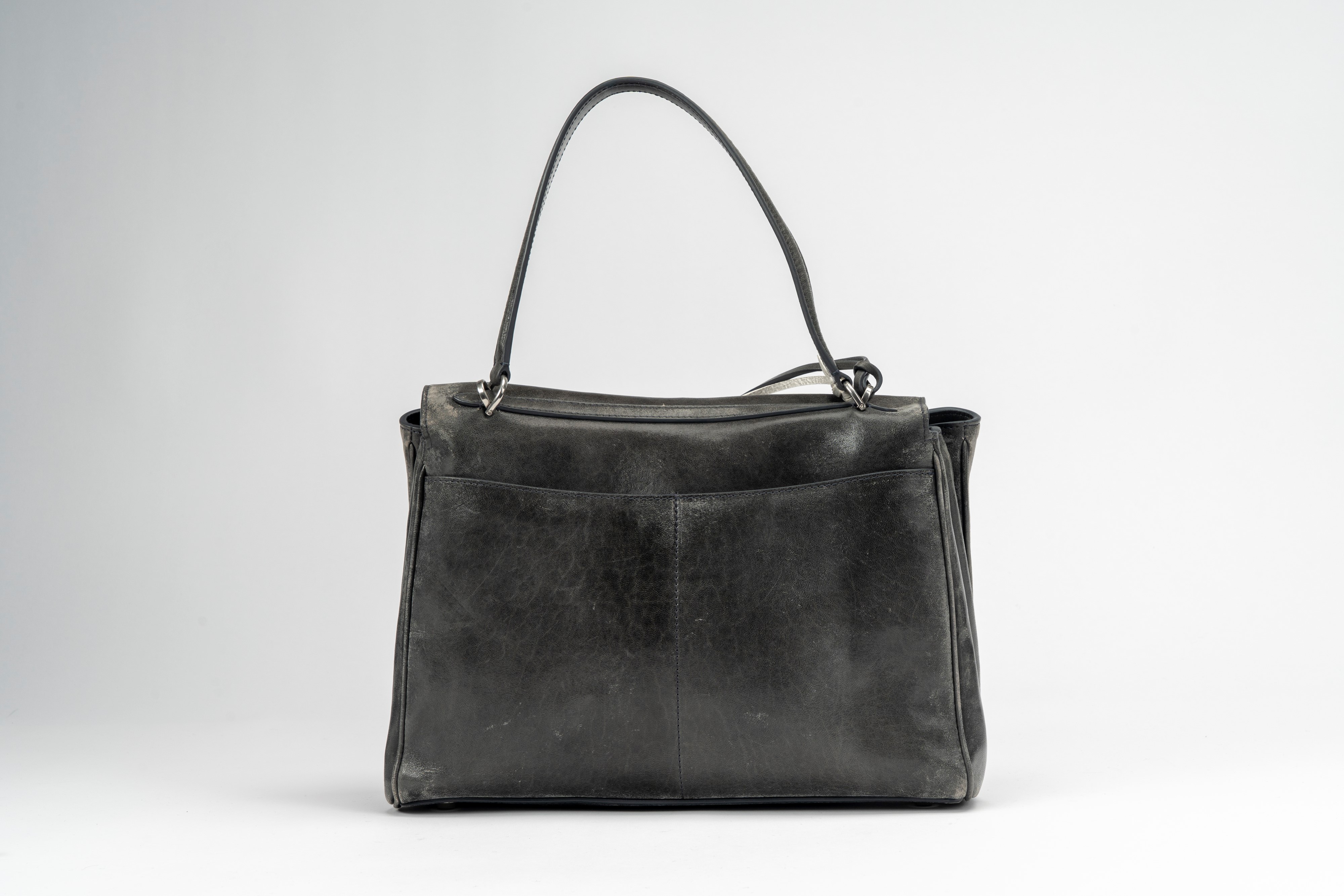 Balenciaga - Borsa Rodeo, effetto used in pelle grigia con doppia tracolla e charms