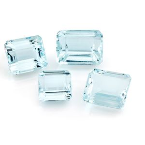 Lot of four aquamarines in paper for a total of 23.43 ct