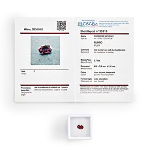 Lotto di quattro rubini in cartina per totale ct 3,09