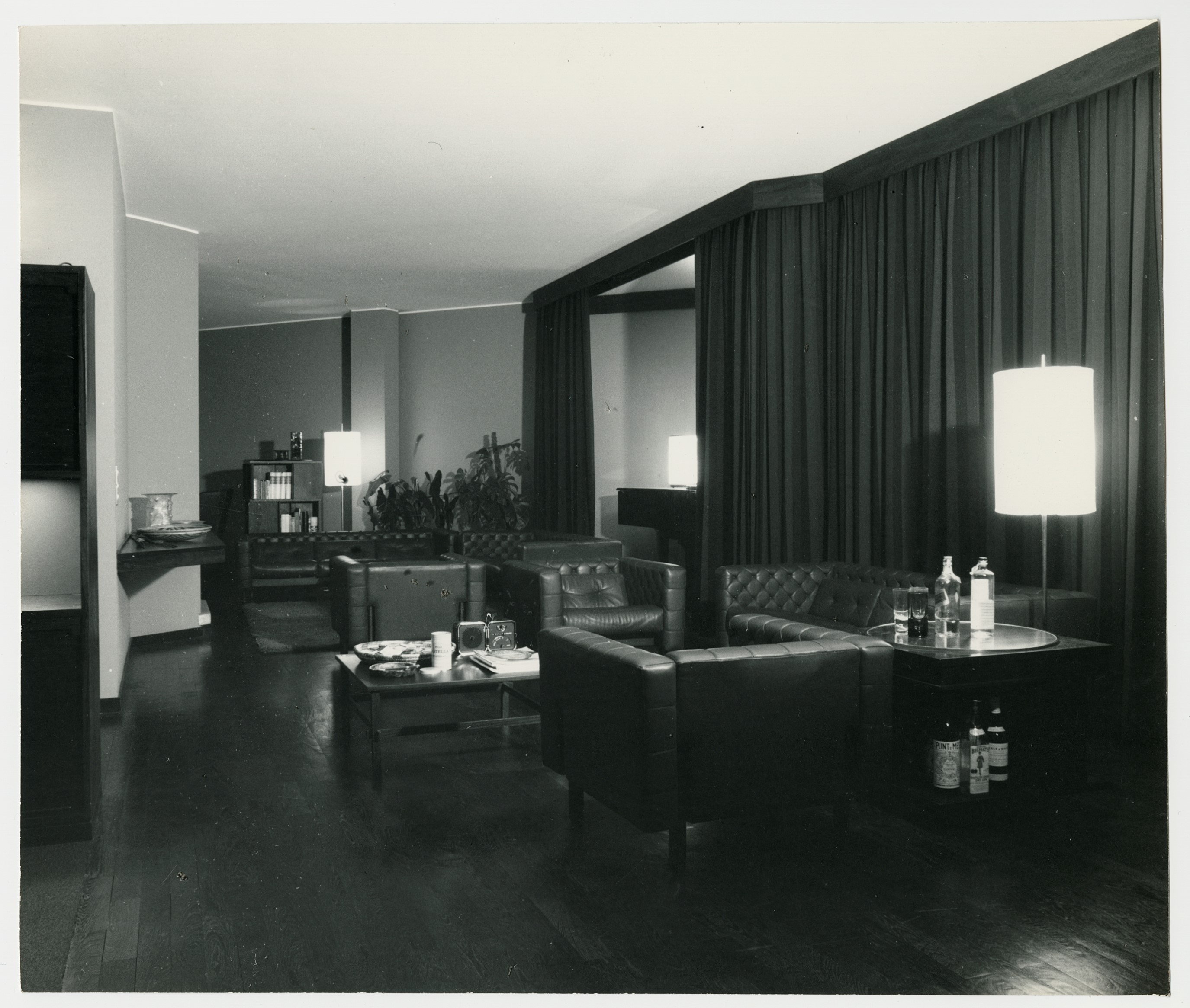 Poltrona modello no. 907, per Casa PBH