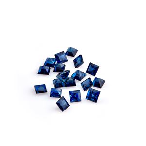 Lotto di zaffiri in cartina per totale ct 4,19