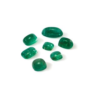 Lotto di sette smeraldi in cartina per totale ct 37,17