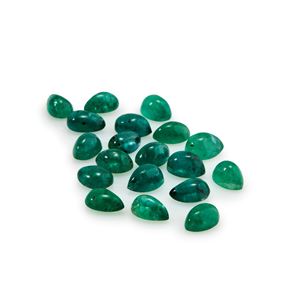 Lot of emeralds in paper for a total of 16.66 ct