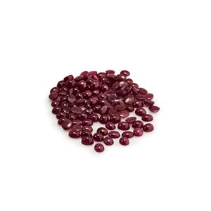 Lot of rubies in paper for a total of 101.10 ct