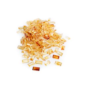 Lotto di quarzi citrini in cartina per totale ct 107,20