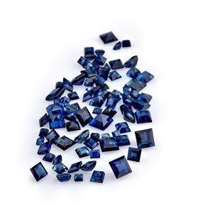 Lotto di zaffiri in cartina per totale ct 10,65