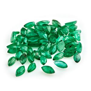 Lotto di smeraldi in cartina per totale ct 13,16