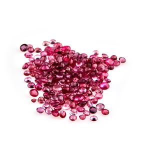 Lotto di rubini in cartina per totale ct 16,22