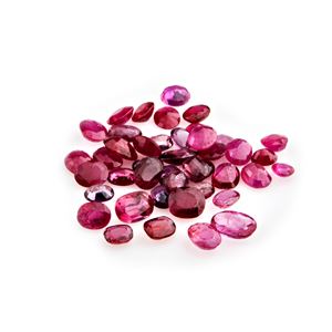 Lotto di rubini in cartina per totale ct 16,08