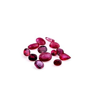 Lot of rubies in paper for a total of 5.80 ct