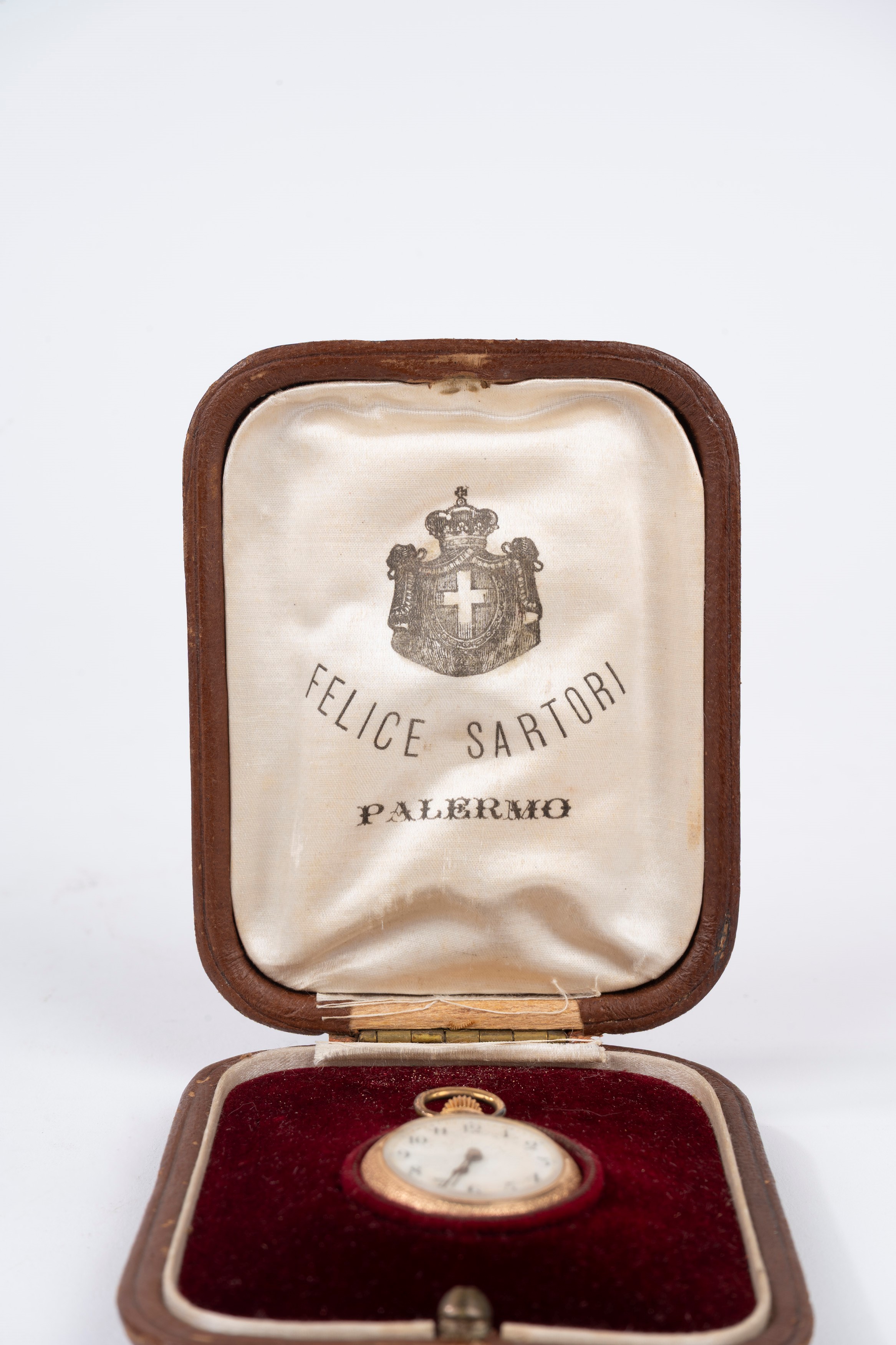 Piccolo Orologio da Tasca in Oro e Smalti, Fine Secolo XIX