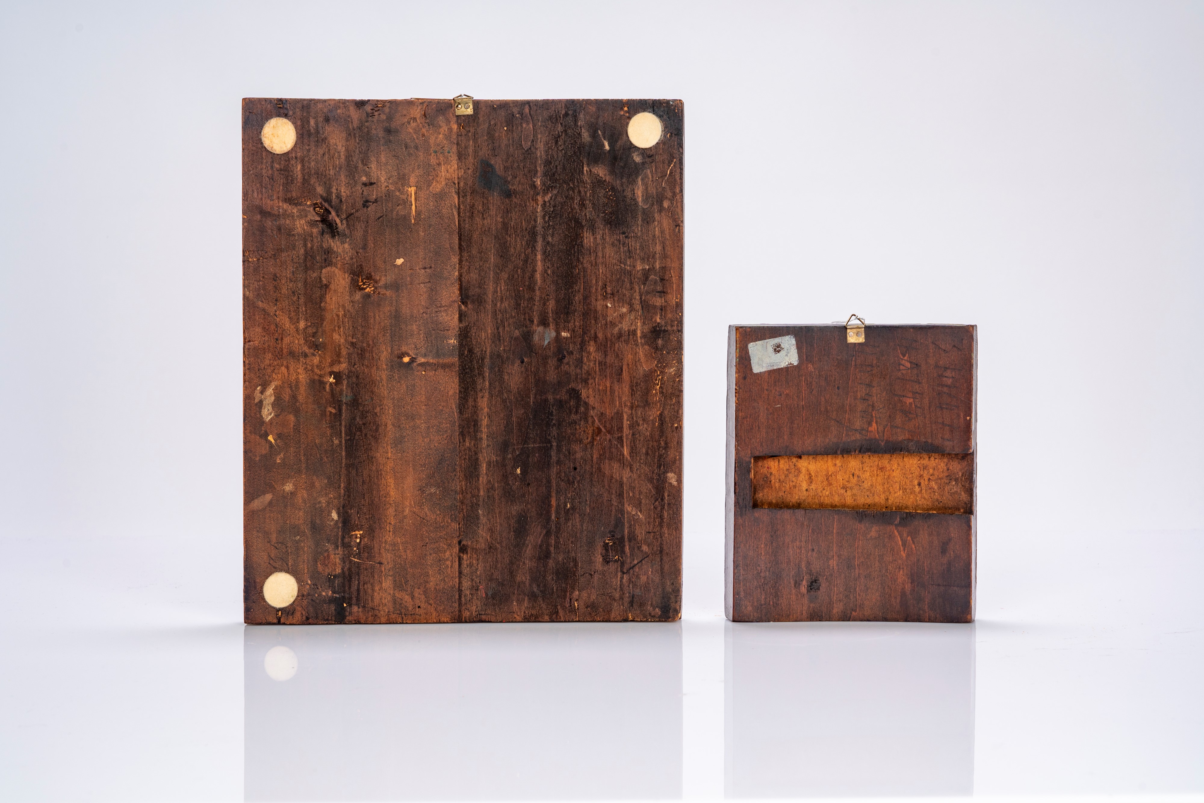 Due icone su tavola raffiguranti le Dodici Feste e Madre di Dio gioia di tutti gli afflitti. Russ...