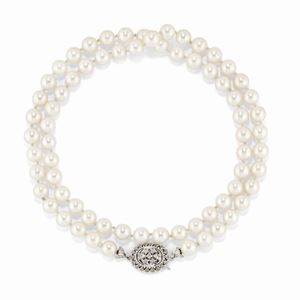 A 18K white gold and cultured pearl necklace