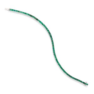 Tennis bracelet with emeralds