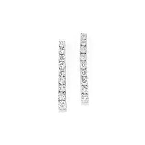 Orecchini pendenti con diamanti