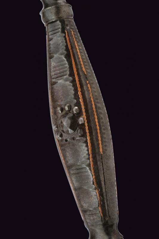 Spadino gentilizio a decoro diamantato