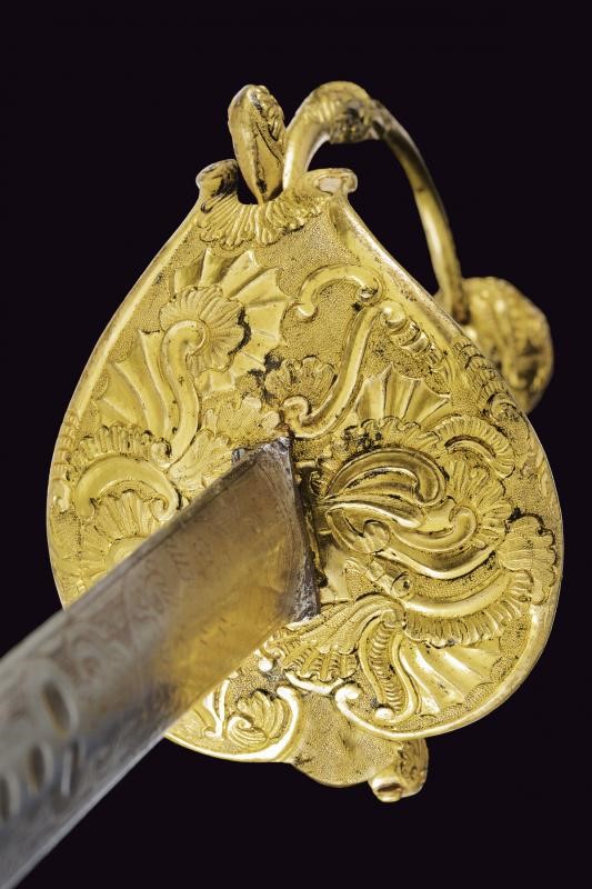 Spadino gentilizio dorato