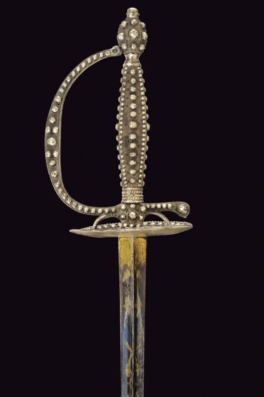 Spadino gentilizio a decoro diamantato