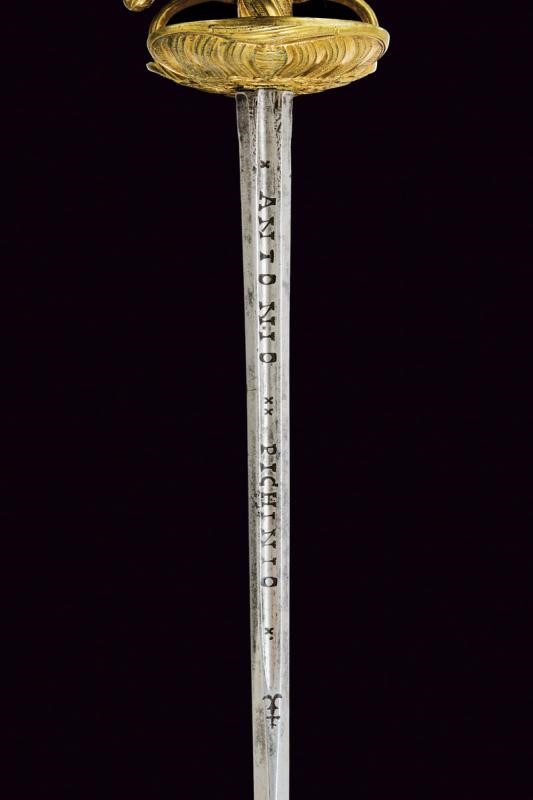 Bello spadino con lama di A. Pichinio