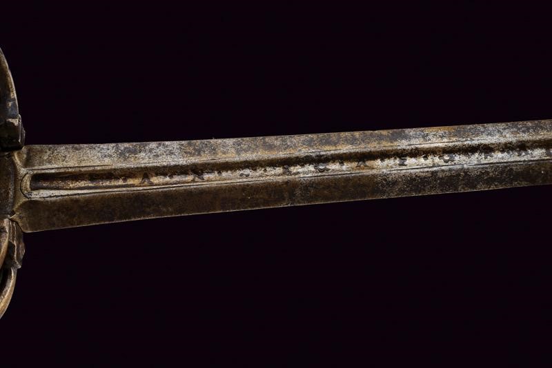 Elegante spada da lato a tre ponti