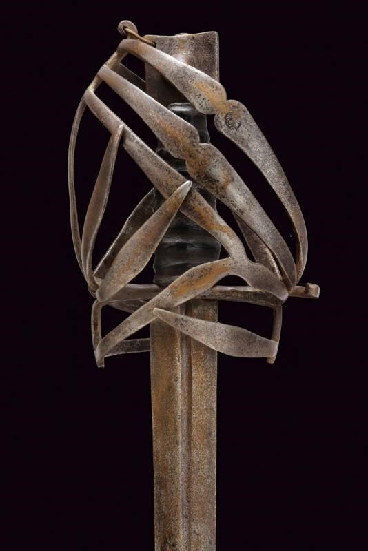 Interessante Schiavona con punzoni