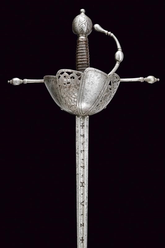 Interessante ed elegante spada a tazza