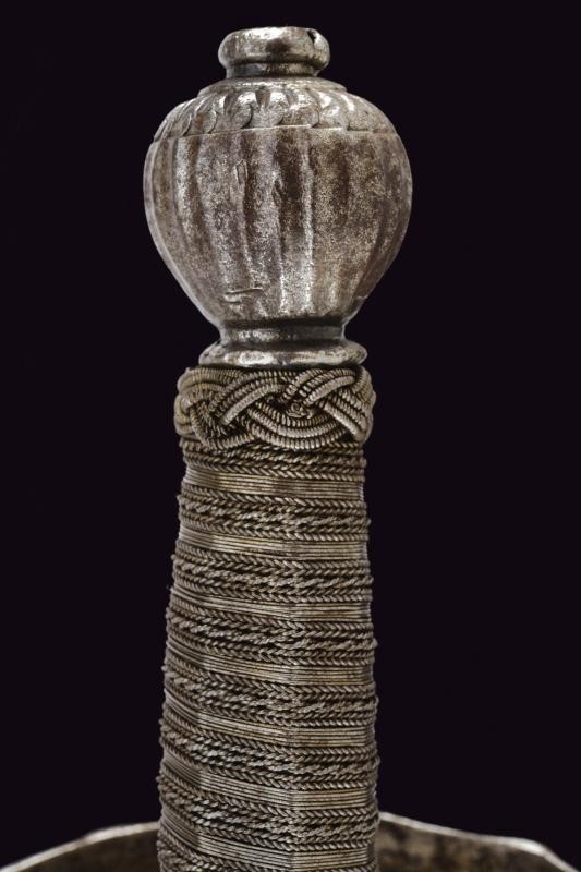 Bella spada a granchio pisana