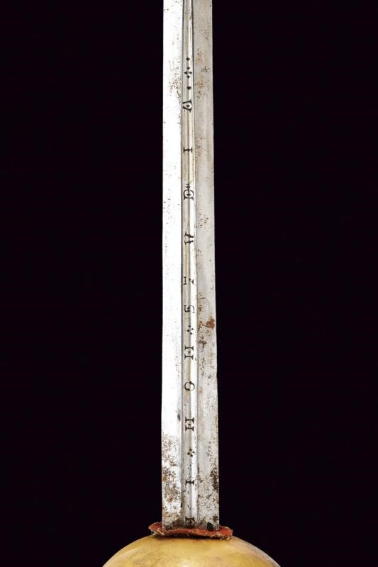 Bella spada da ufficiale