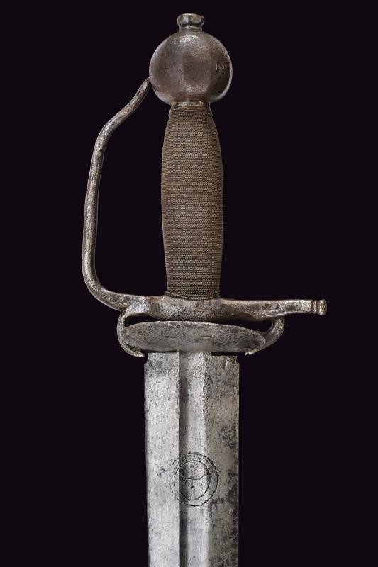 Spada composita con interessante lama