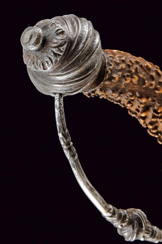 Stocchetto di transizione con lama a fiamma