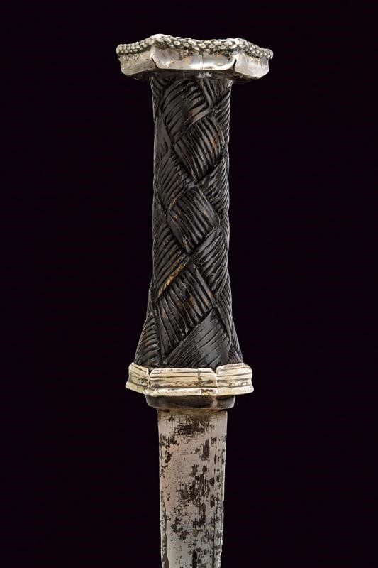 Raro pugnale "Sfondagiaco" con fodero